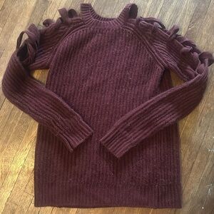 Toni sweater.